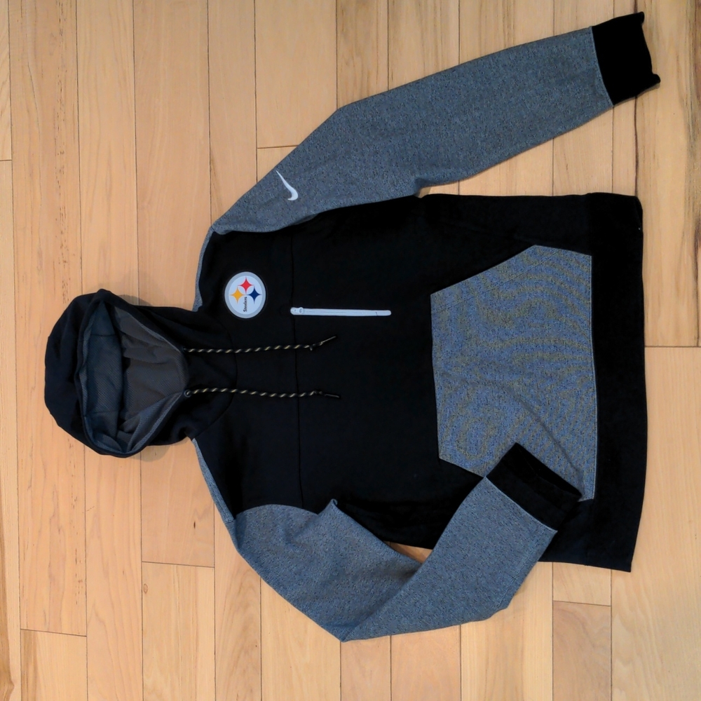 Nike NFL Team Apparel Women's Steelers Sweatshirt Size Medium
